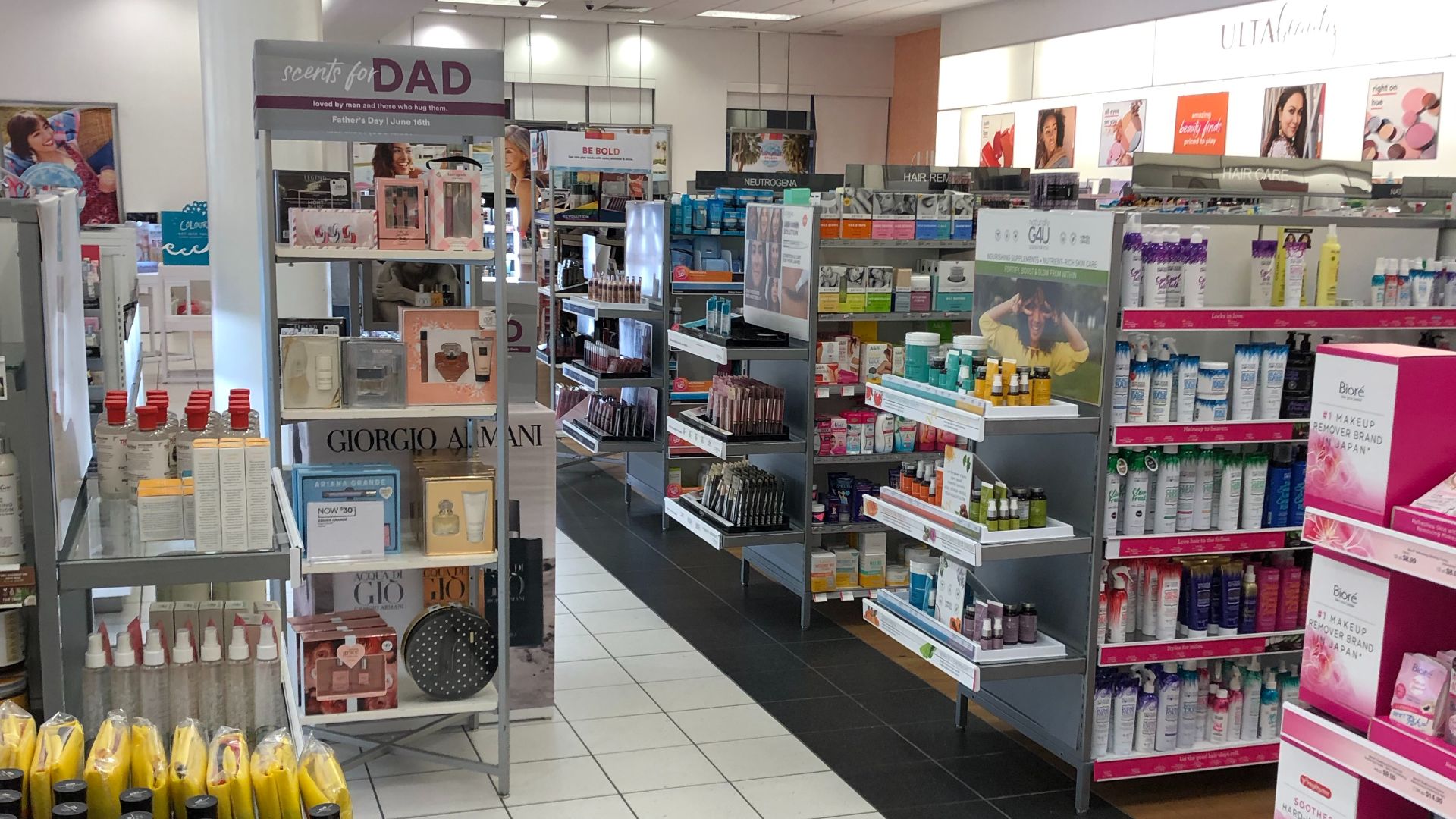 File:Ulta 1 2019-06-12.jpg