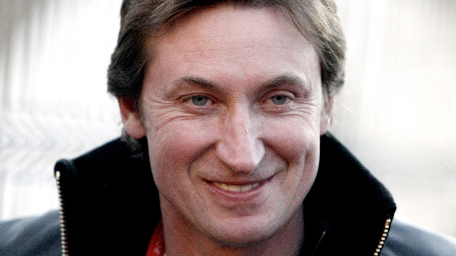 File:Wayne Gretzky 2006-02-18 Turin 001.jpg