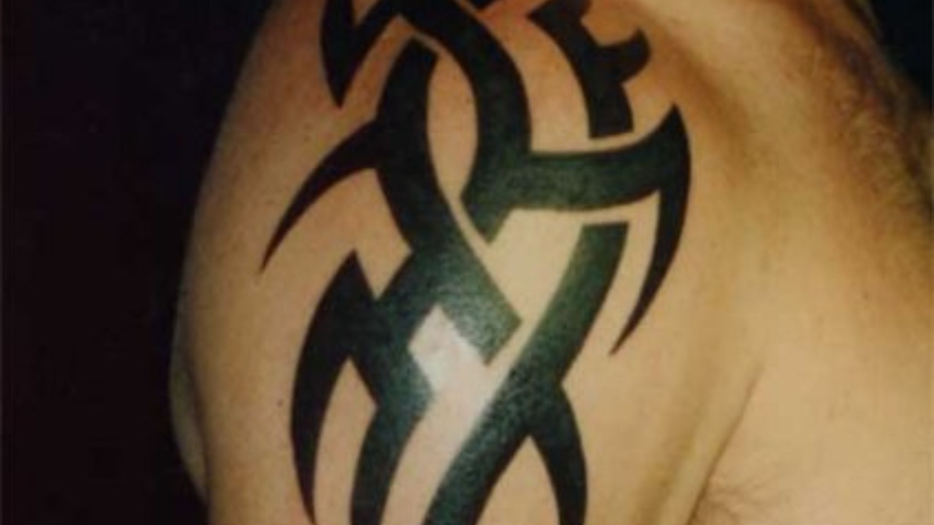 File:Tribal Arm Tattoo.jpg