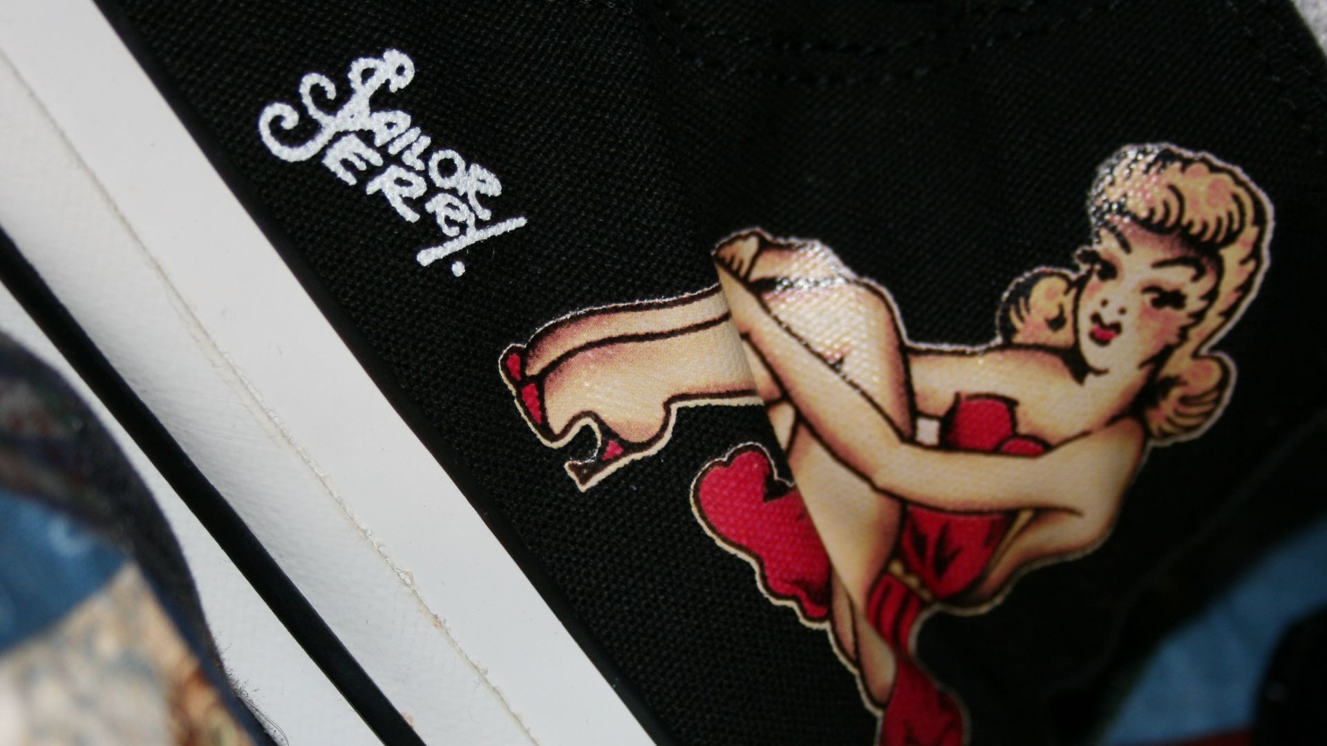 File:Sailor Jerry Converse.JPG