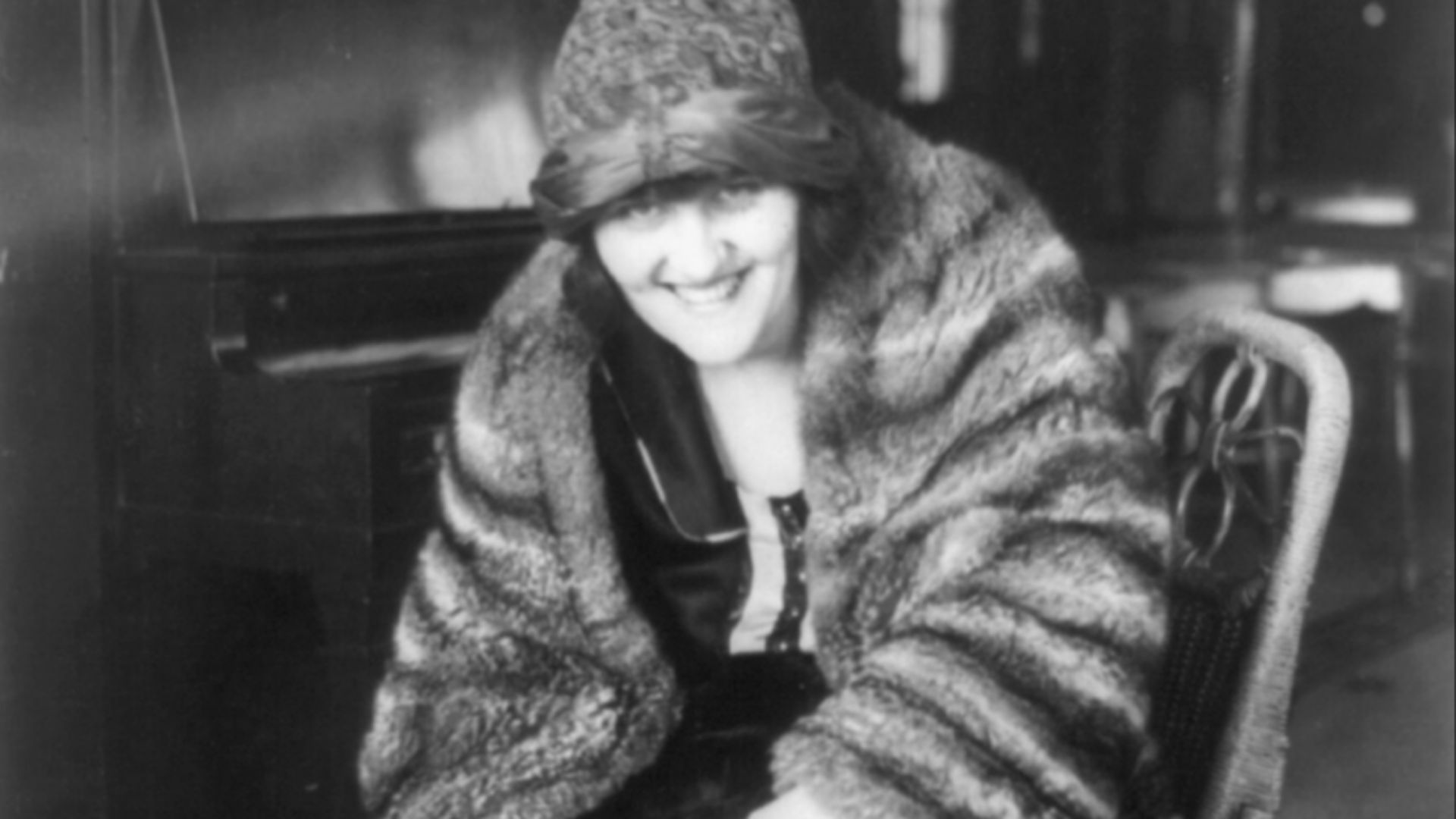 File:Woman with boot flask.jpg