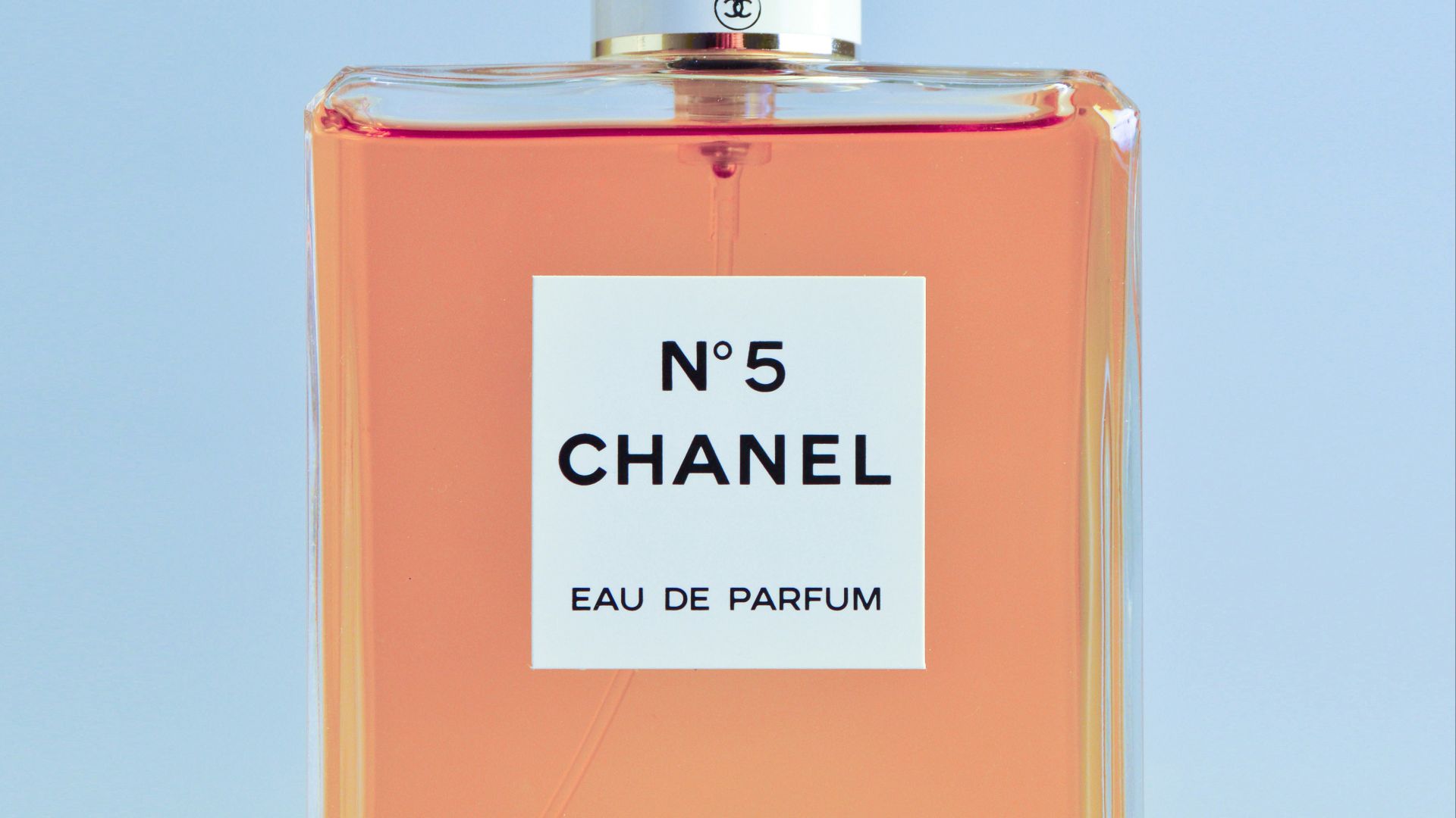 N5 Chanel eau de parfum spray bottle