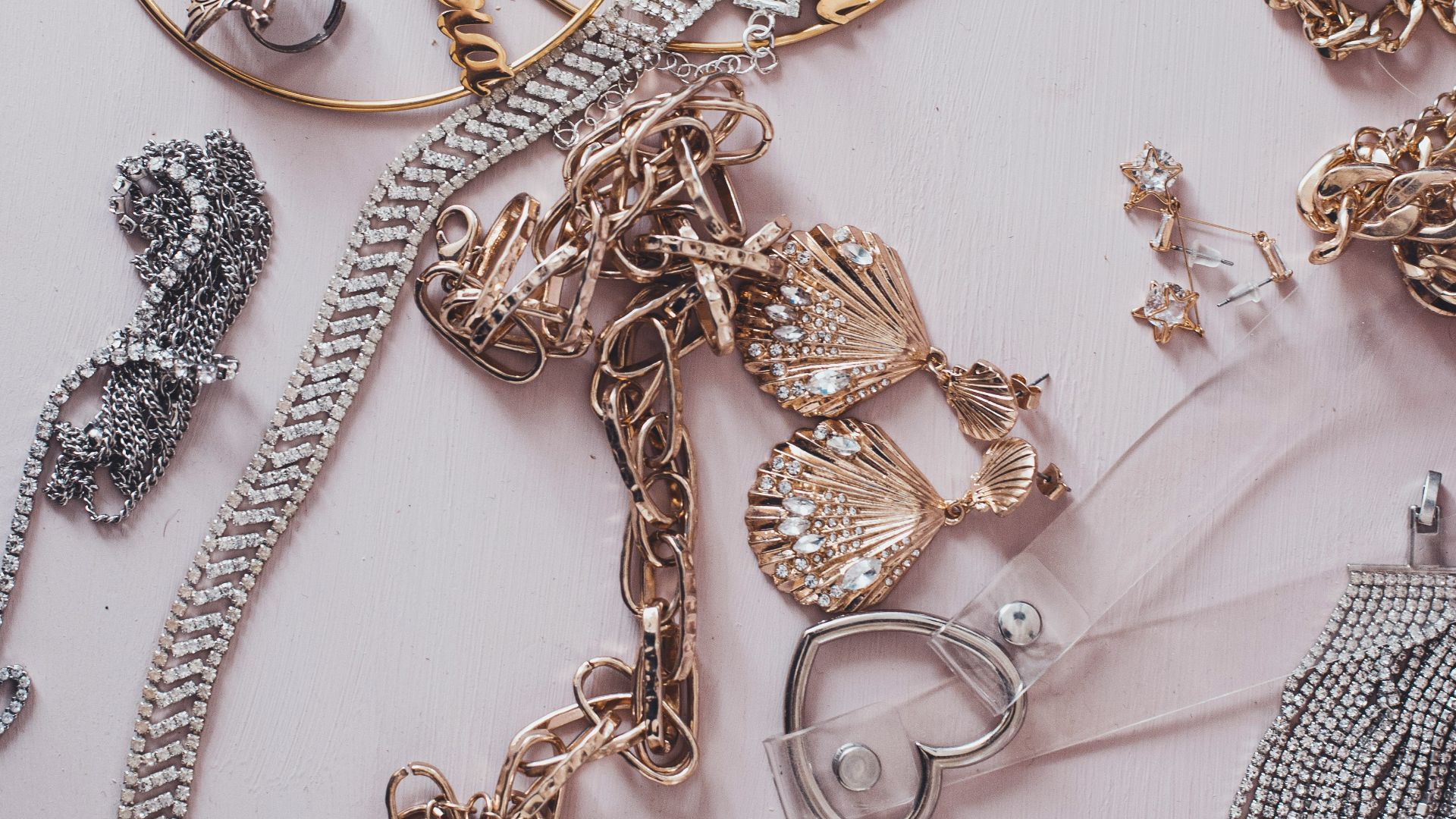 gold and silver beaded necklace