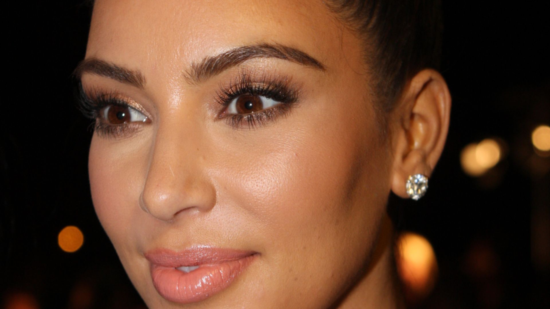 File:Kim Kardashian 2, 2012.jpg