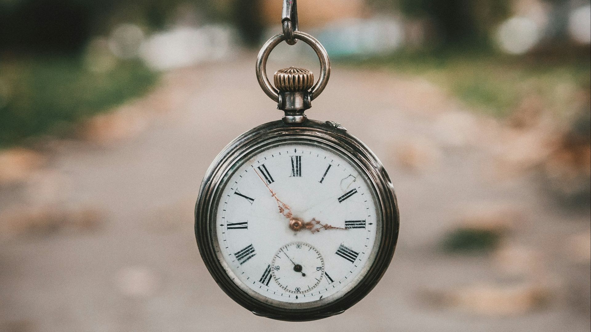 pocket watch at 3:55