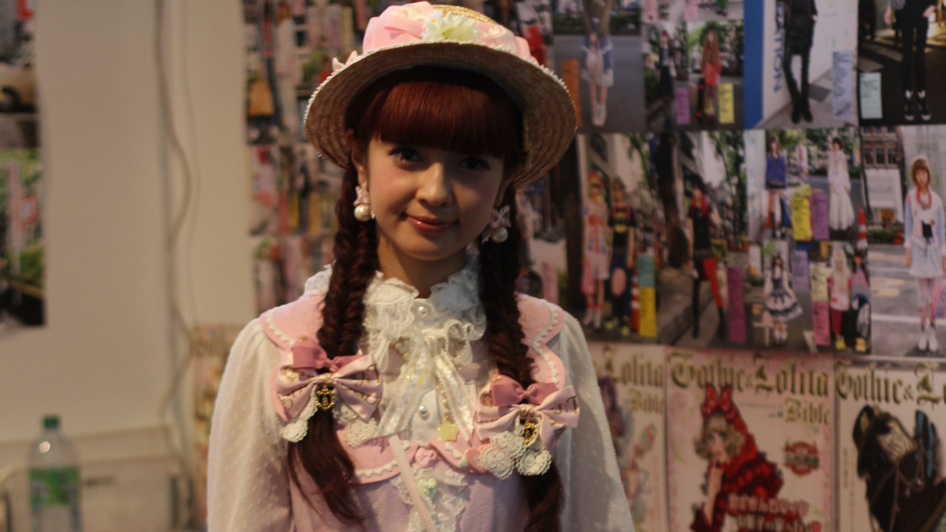 File:Misako Aoki à Japan Expo 2014 (14506329019).jpg