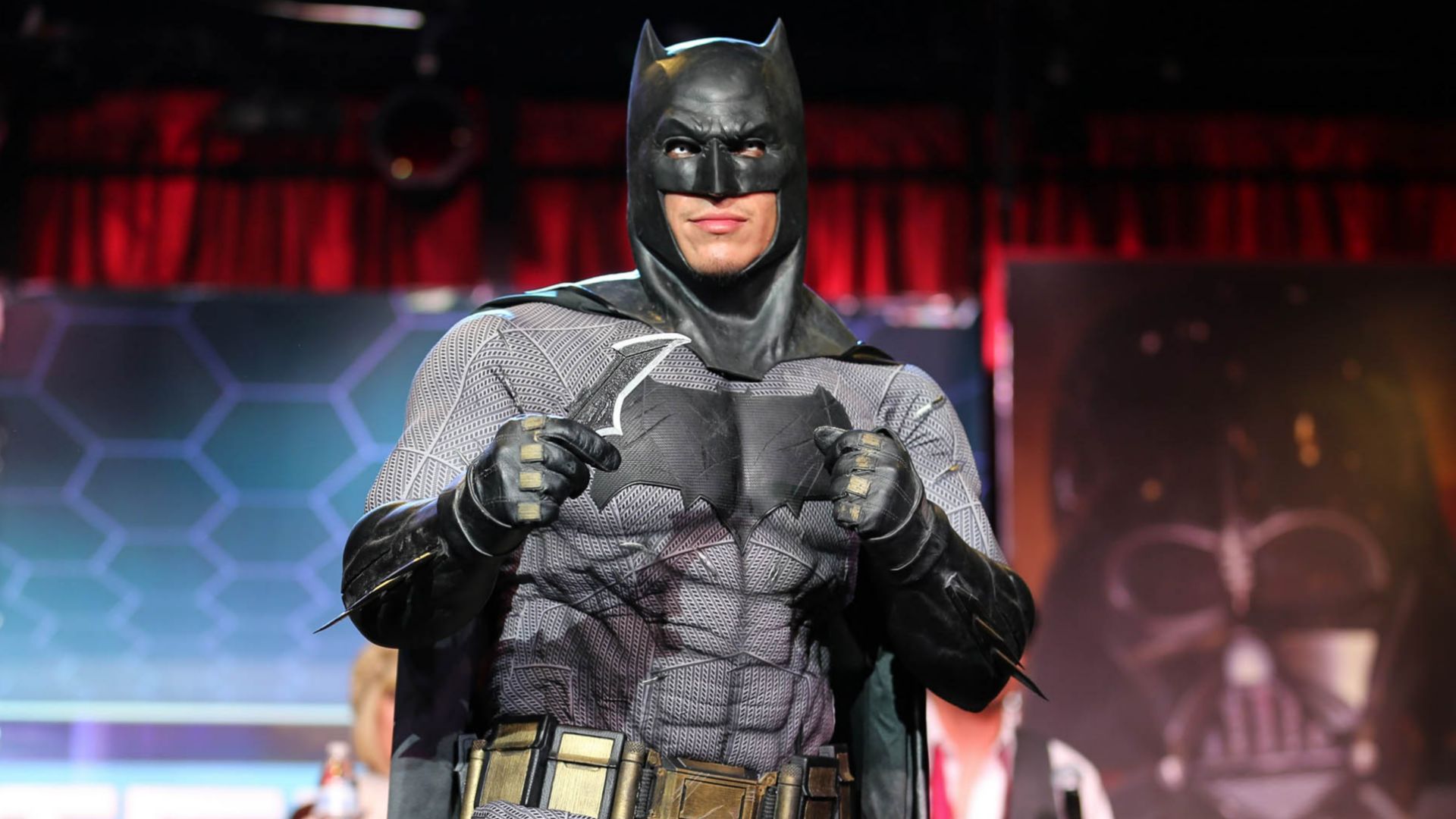File:Wintercon 2016 - Batman Cosplay.jpg