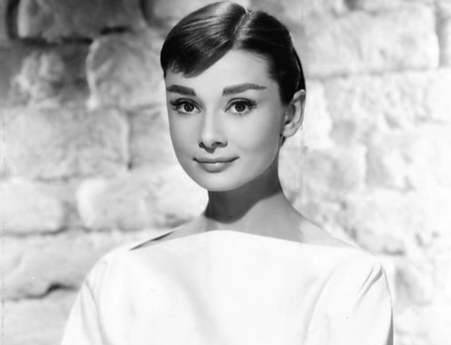 20 Fashion Icons Who Redefined Modern Elegance - SheFashionable