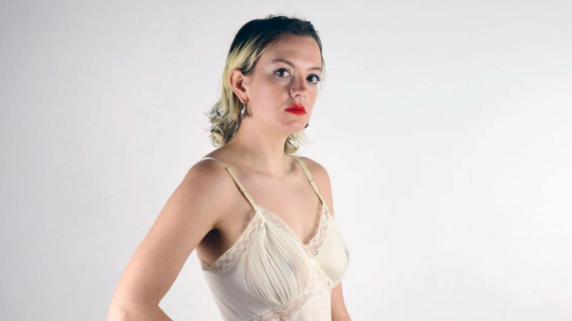 File:Ivory full slip.jpg