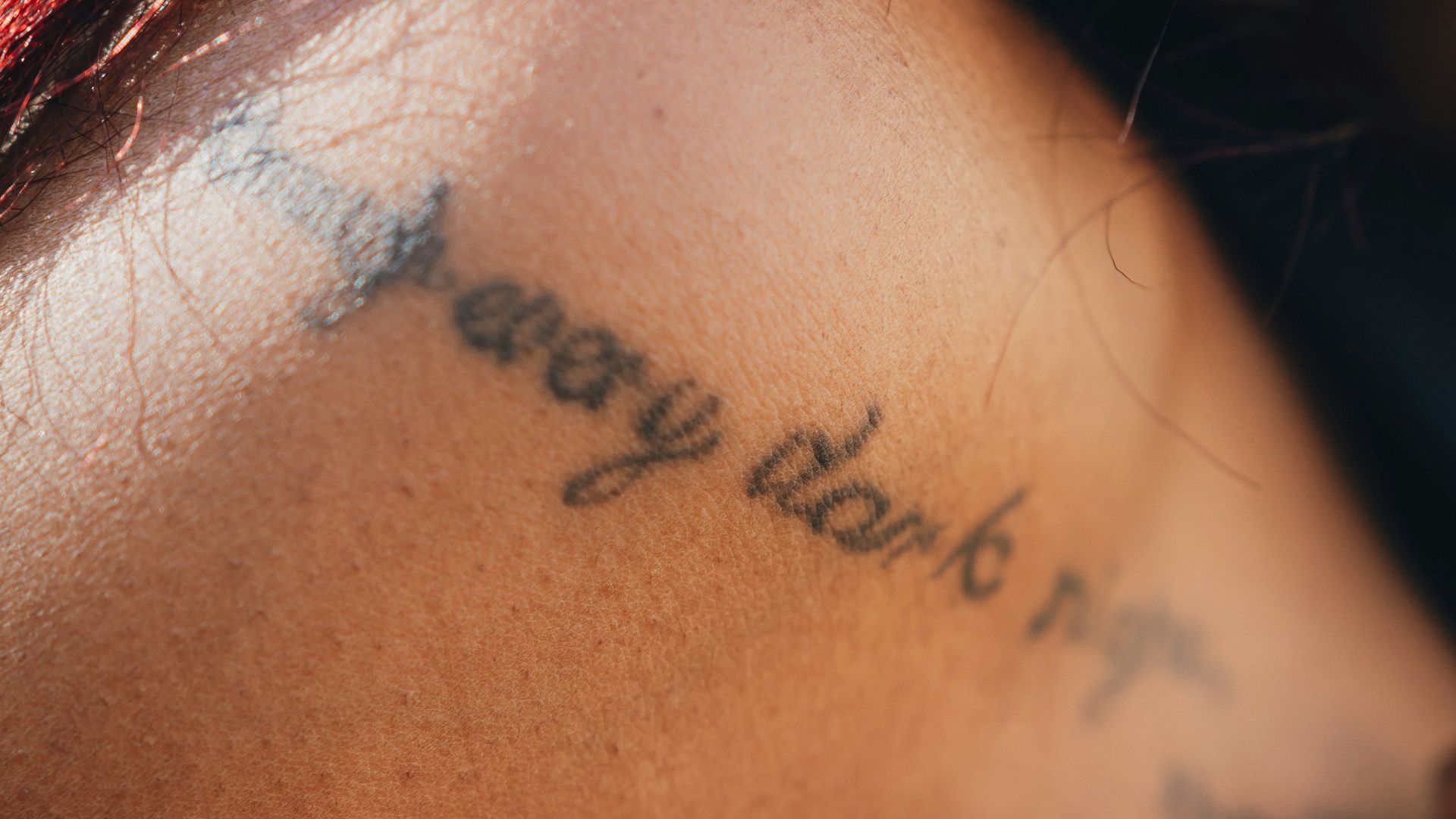 17861294109e9a8decca8cbb36b49ded74a26461e0ead45af3.jpg