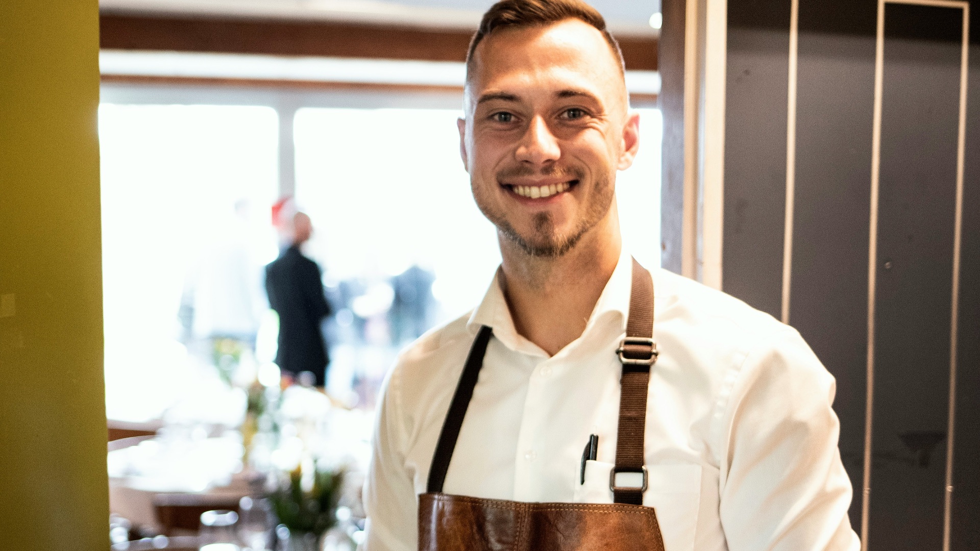 1789491374e65ae636f772d5327f8ff3561c8caa82de694053.jpg