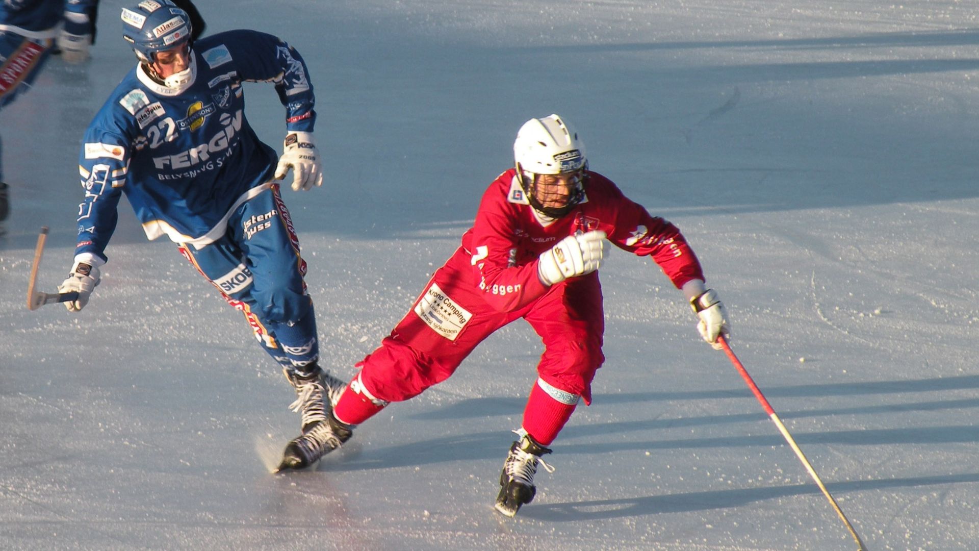 File:Bandy players.jpg