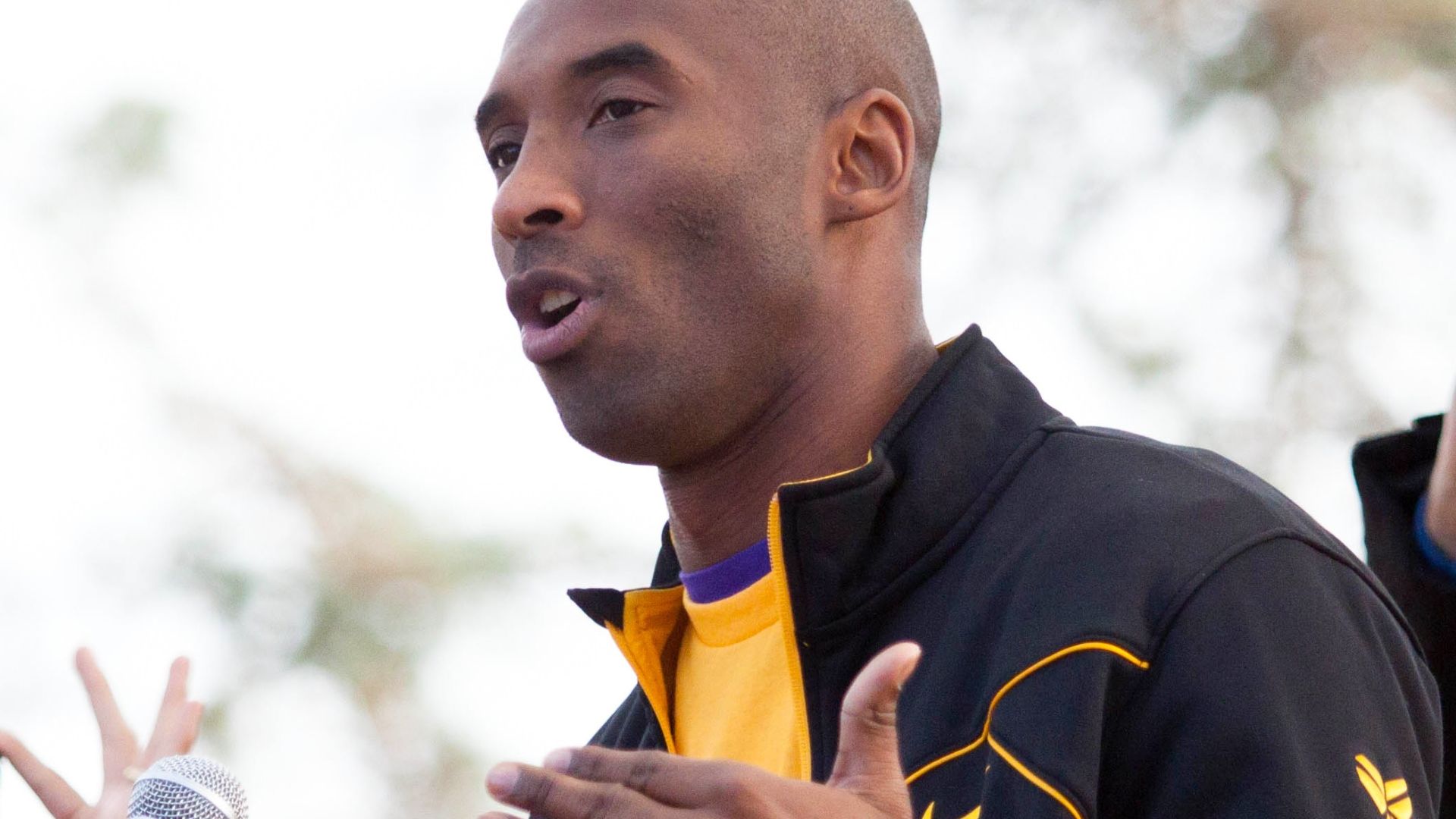 File:Kobe Bryant Stage.jpg