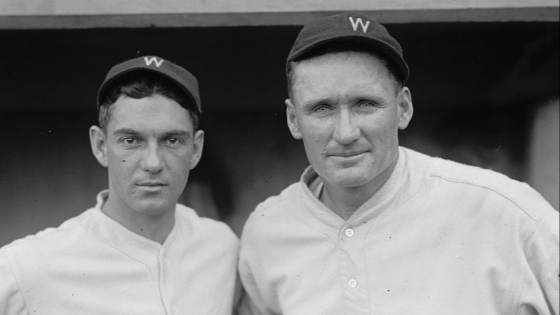 File:Walter Johnson and Muddy Ruel.jpg