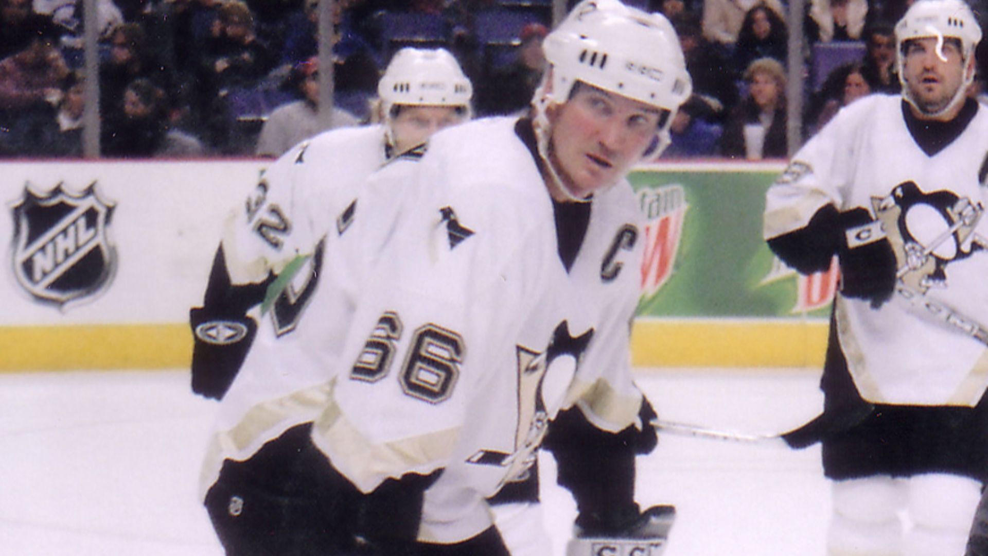 File:Mario Lemieux 2005.jpg