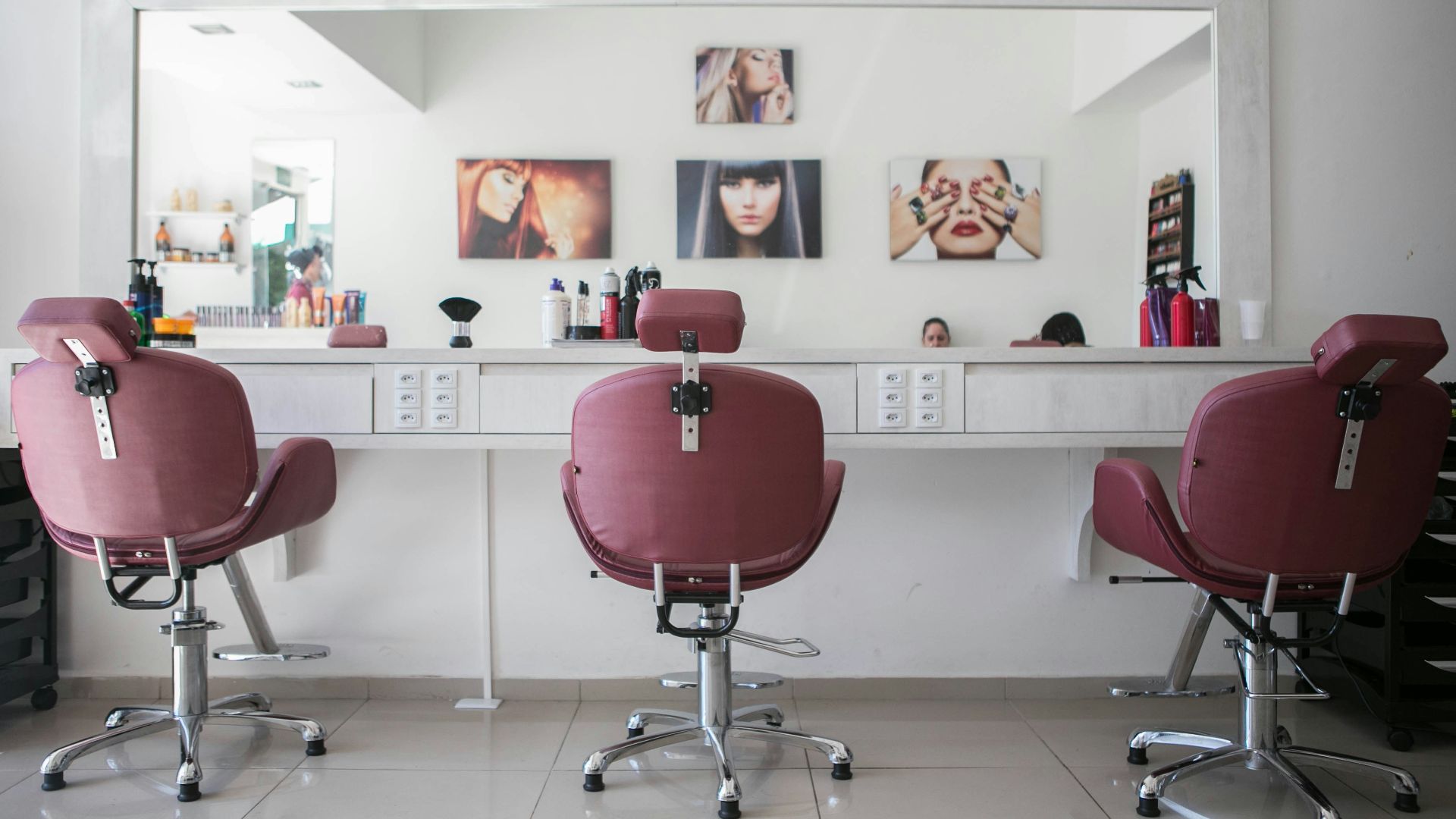 photo of saloon interior view