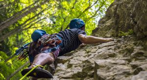 climbing-2609319-300x165.jpg