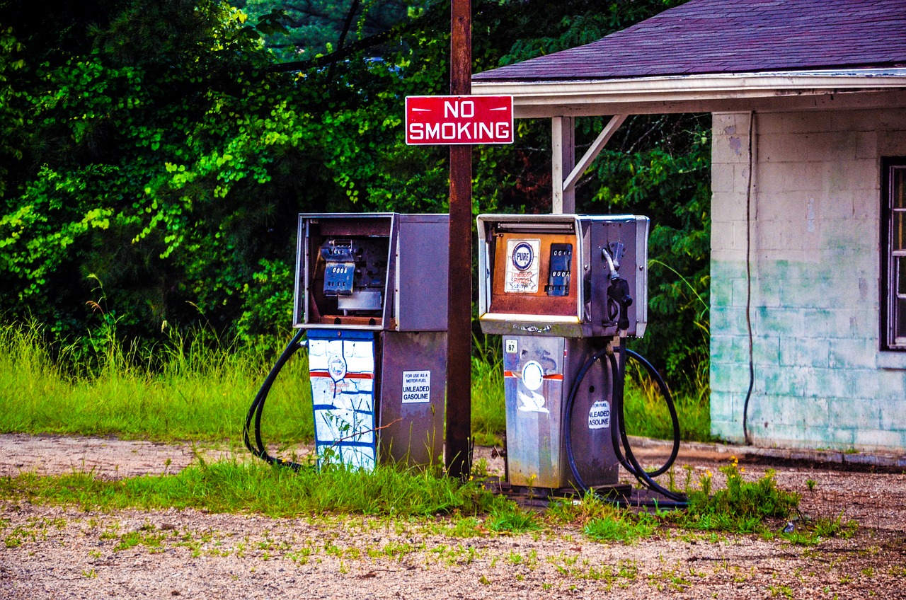 abandoned-1641489_1280-1542310390691.jpg