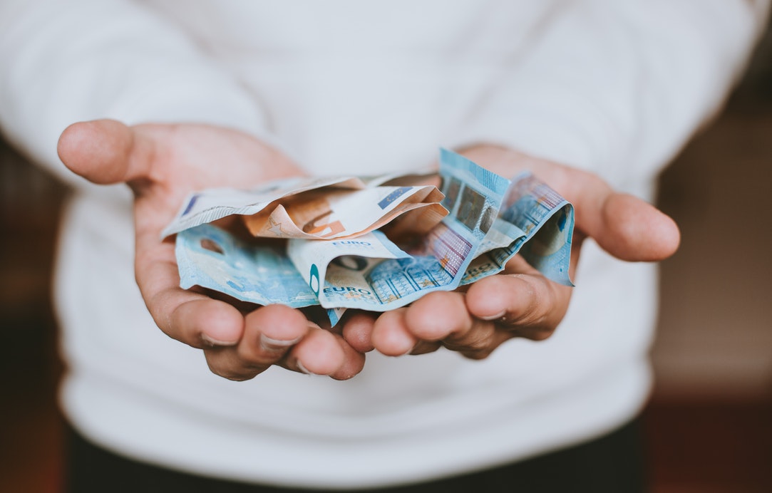currency-1541699208661.jpg