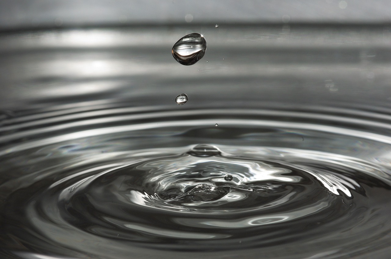 drip-921067_1280-1542310233972.jpg