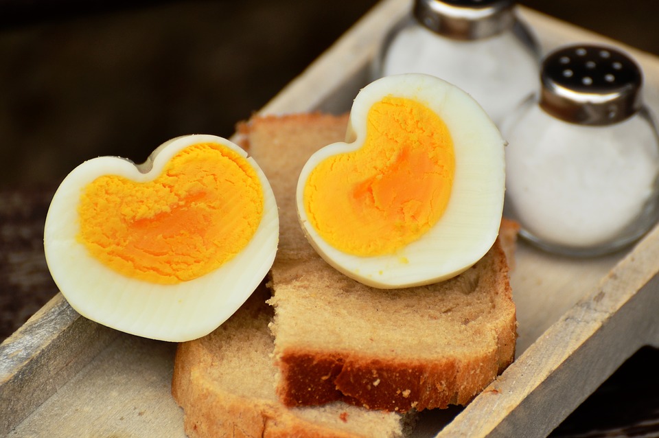 egg-1536990_960_720-1542400623323.jpg