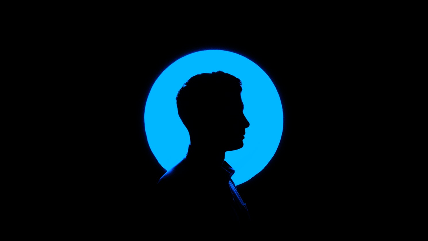 head-1542372945504.jpg