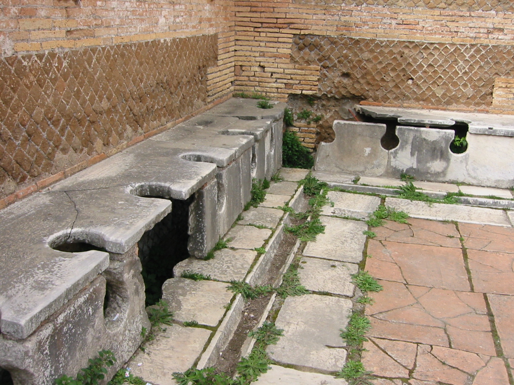ostia-toilets-1541395078244.JPG