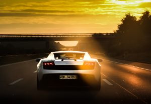 lamborghini-4815237-300x207.jpg