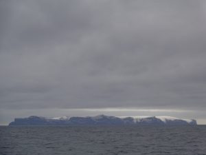 Franklin_Island_Antarctica_01-300x225.jpg