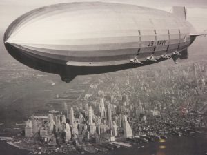 zeppelin-10177-300x225.jpg