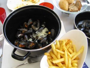 Moules_Frites-300x225.jpg