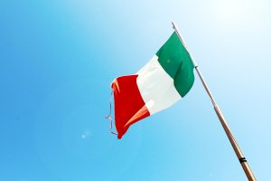 flagpole-italy-patriotism-7522-1-300x200.jpg