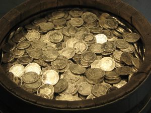 barrel-cash-coins-164580-300x225.jpg