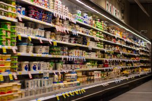supermarket-4052658_1920-300x200.jpg