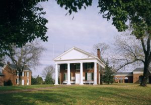 Goochland_County_Courthouse_East_Side_of_U.S._Route_522_Goochland_Goochland_County_Virginia-300x210.jpg