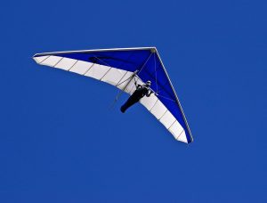 sky-flying-blue-sport-53012-300x228.jpg
