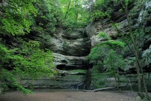canyon-347363-300x200.jpg