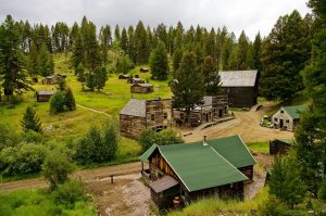 garnet-ghost-town-montana-3943047-300x199.jpg