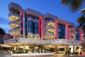 800px-The_JW_Marriott_Cannes-300x200.jpg