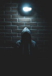 luis-villasmil-S2qA7JhjI6Y-unsplash-208x300