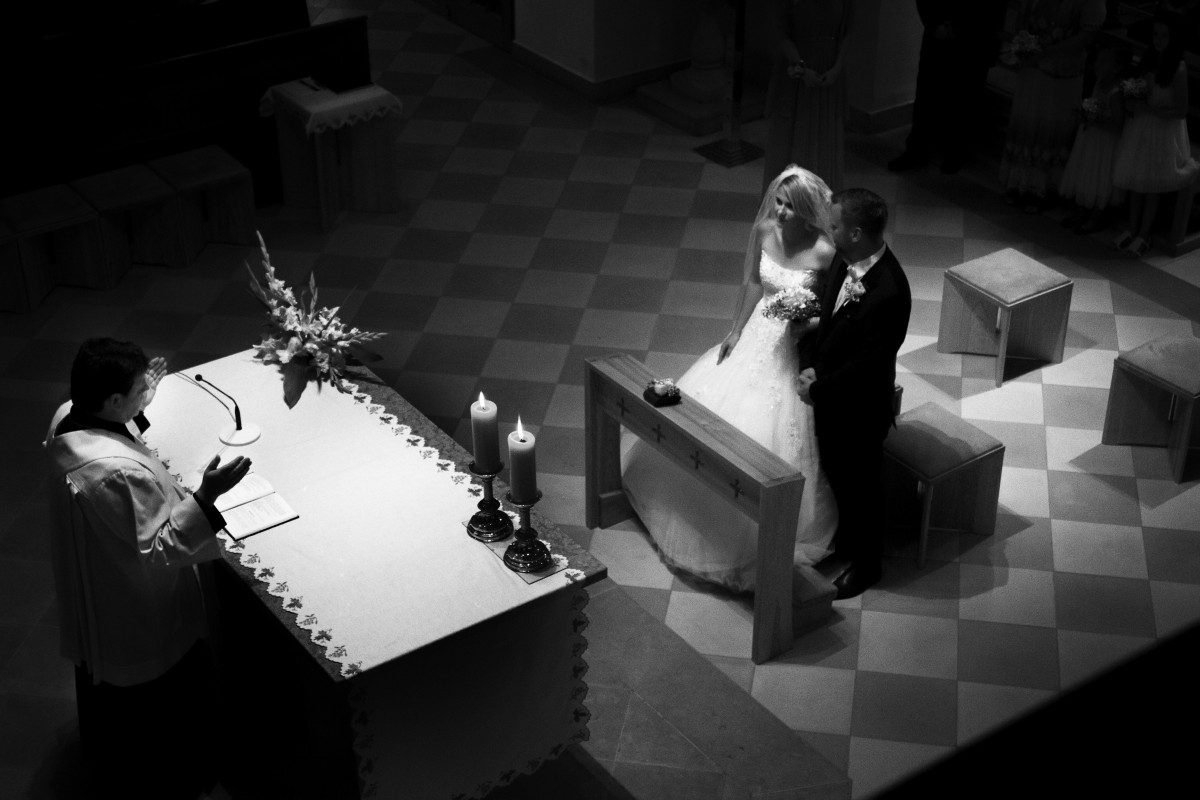 Awkward Wedding facts