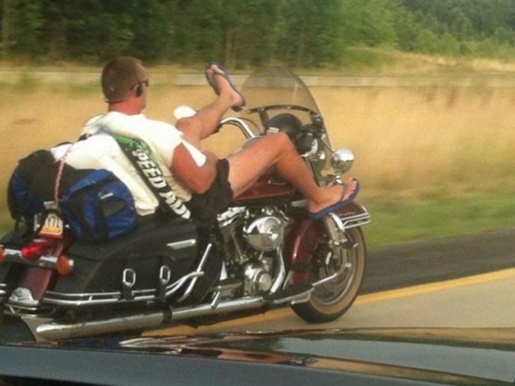 22-Dumb-Moments-Road-Left-People-Speechless-Pinterest.jpg.optimal.jpg