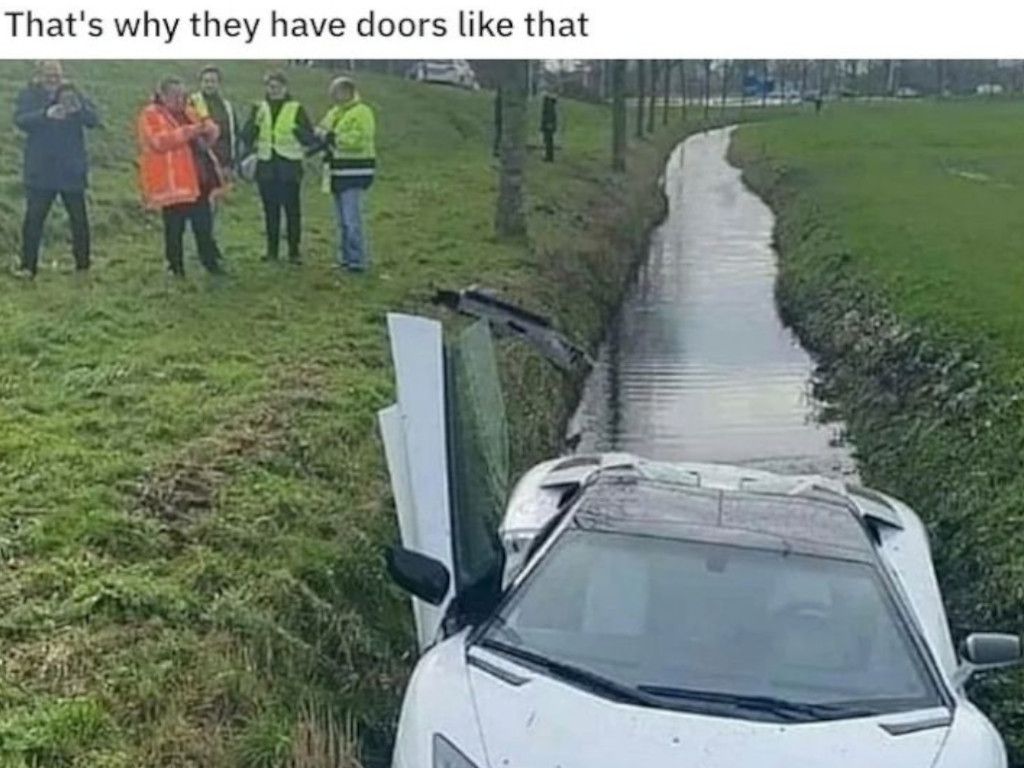 3-Dumb-Moments-Road-Left-People-Speechless-Pinterest.jpg.optimal.jpg