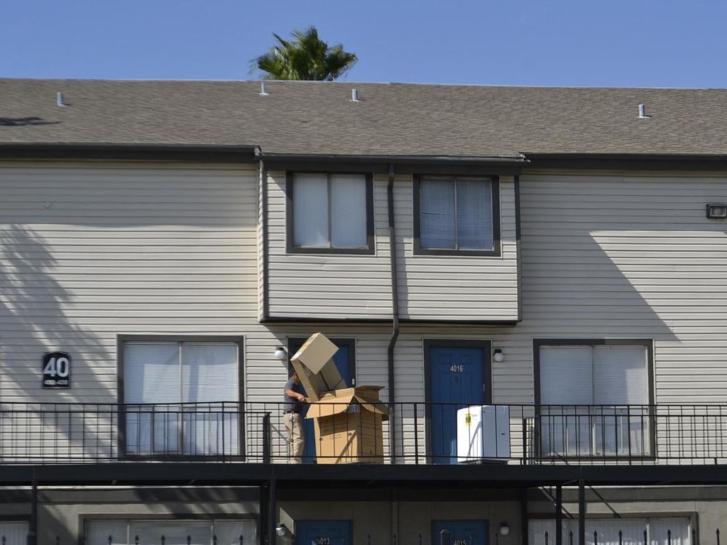 Real-Life-Roommate-Horror-Stories-32.jpg.optimal.jpg
