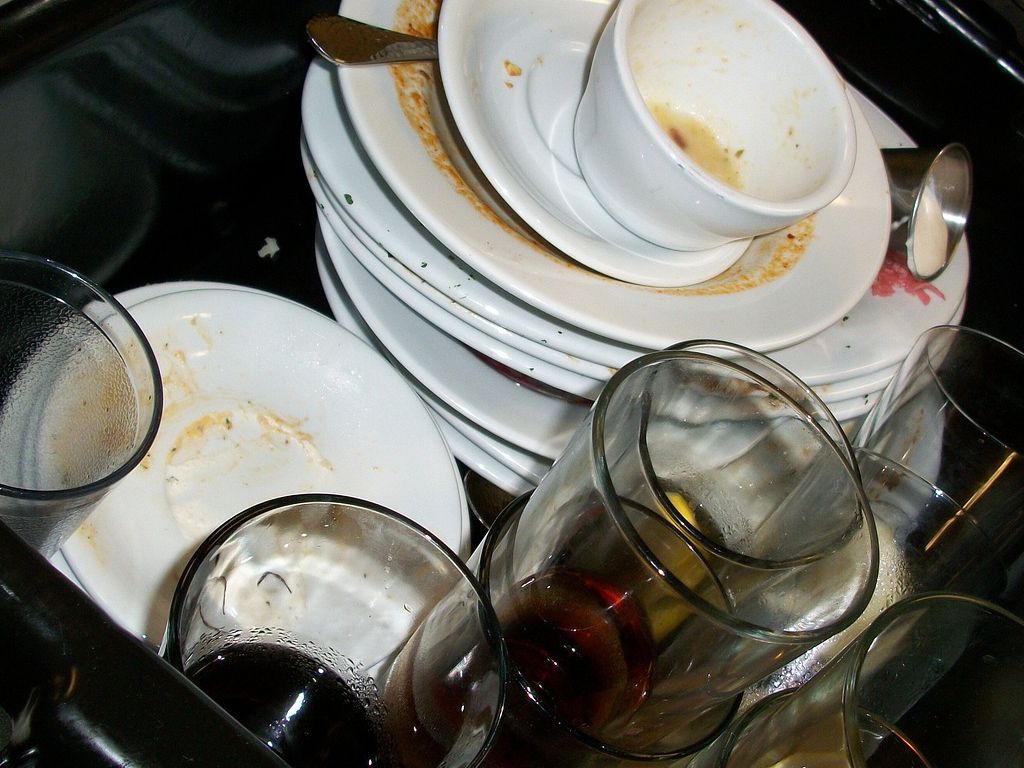 Real-Life-Roommate-Horror-Stories-52.jpg.optimal.jpg