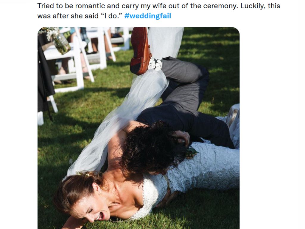 Wedding-Moments-Totally-Cringeworthy-39.jpg.optimal.jpg
