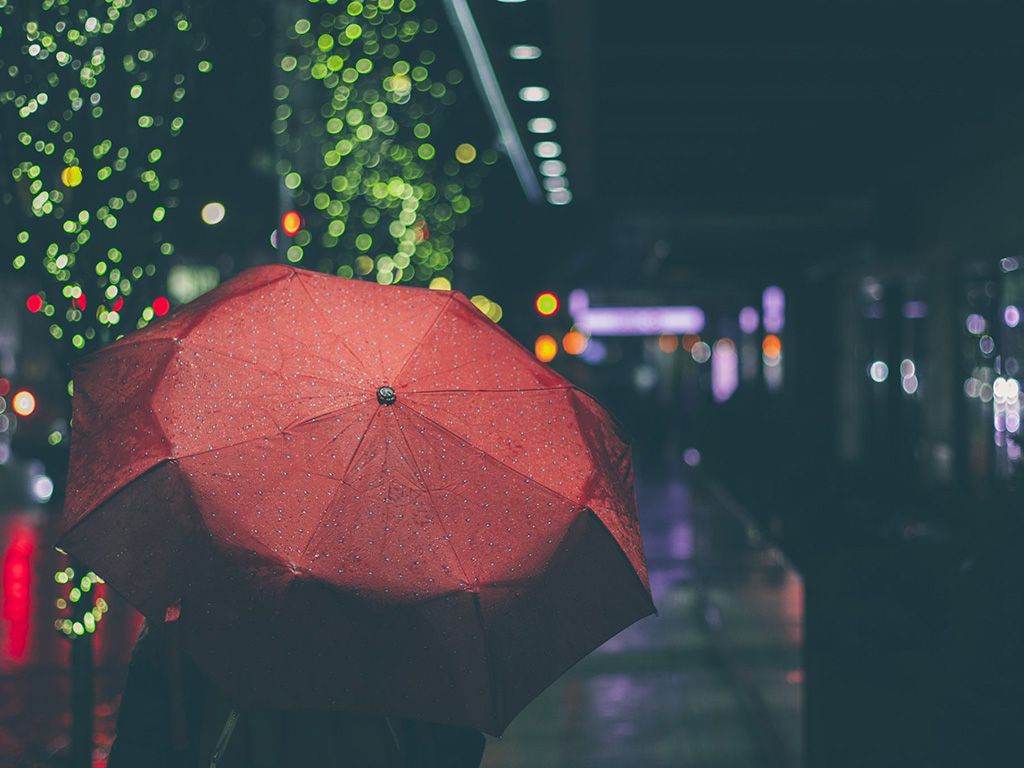 resizewalking-person-light-street-night-sunlight-718719-pxhere.jpg.optimal.jpg