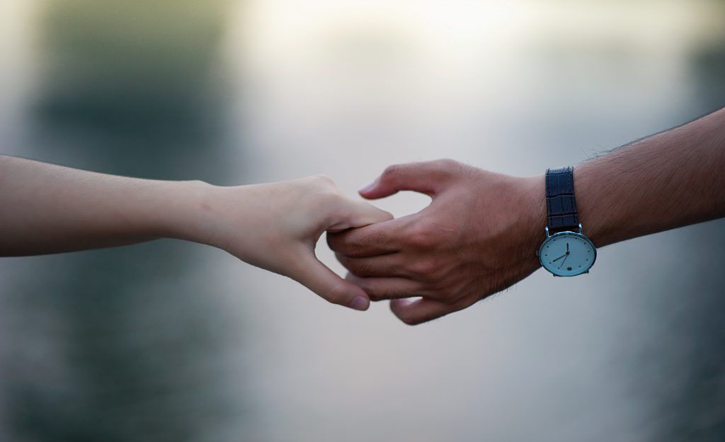blurred-background-hands-holding-hands-715807-1024x624-1.jpg.optimal.jpg