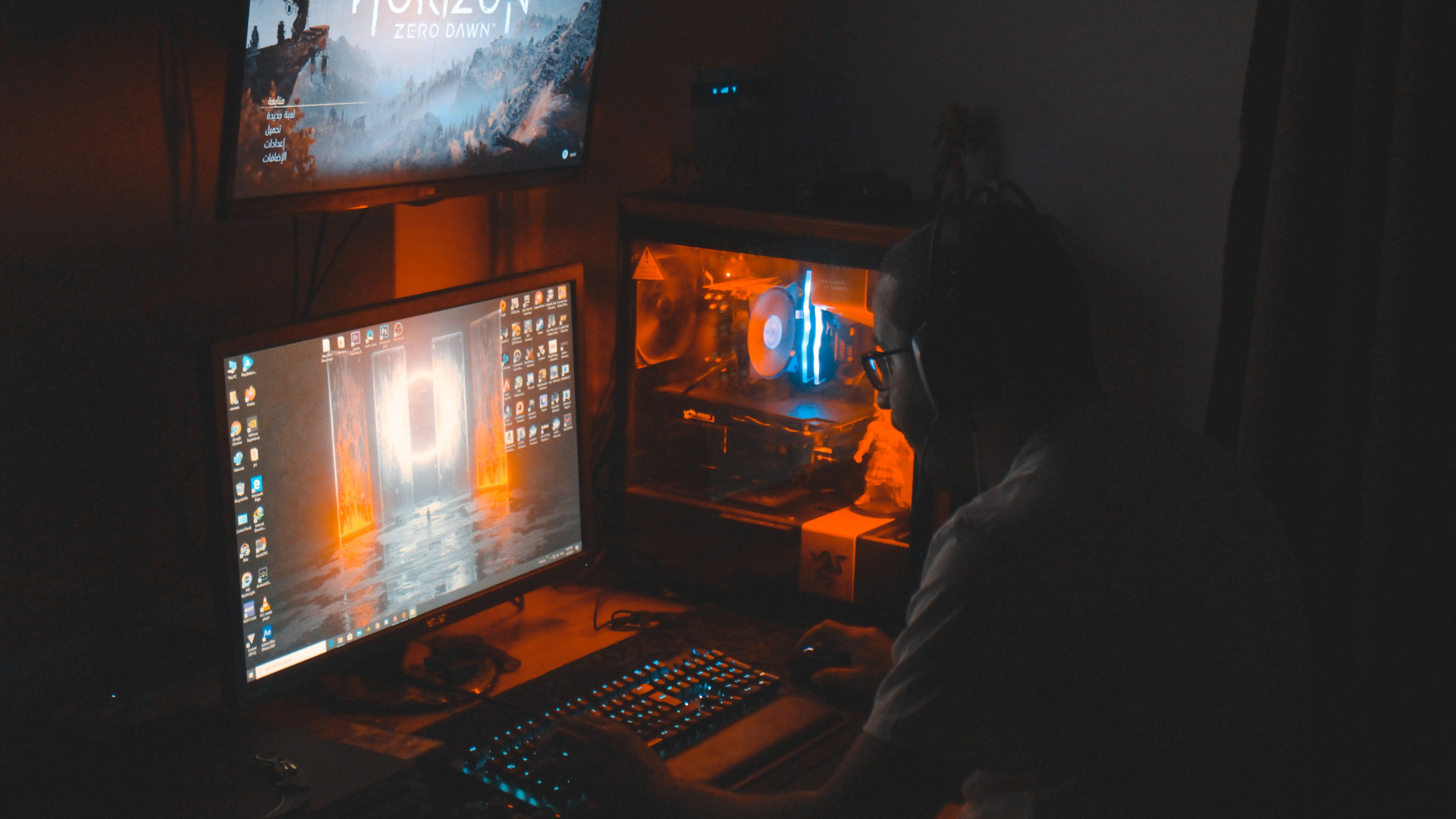 Amine-Rock-Hoovr-L Viamdiijy-Unsplash