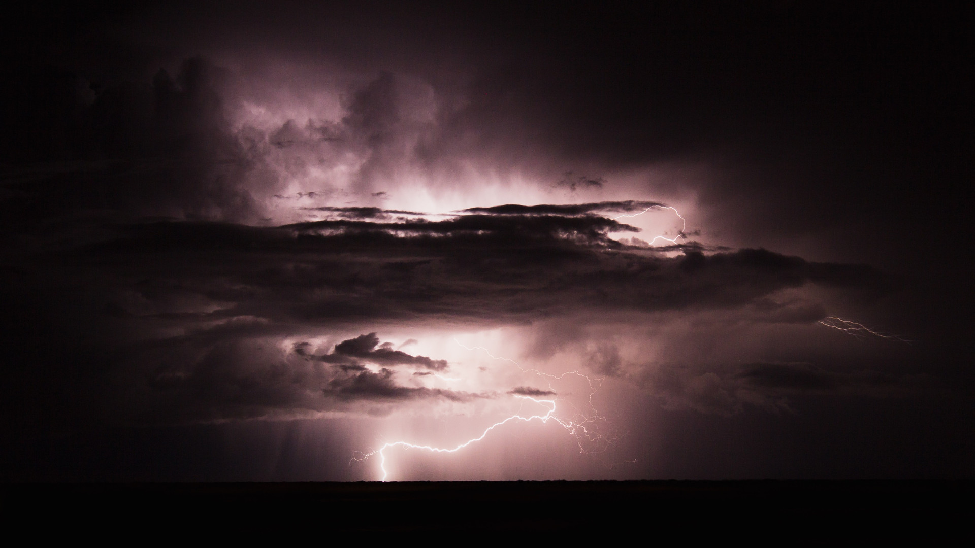 Elvis-Bekmanis-0J0Snnxttso-Unsplash